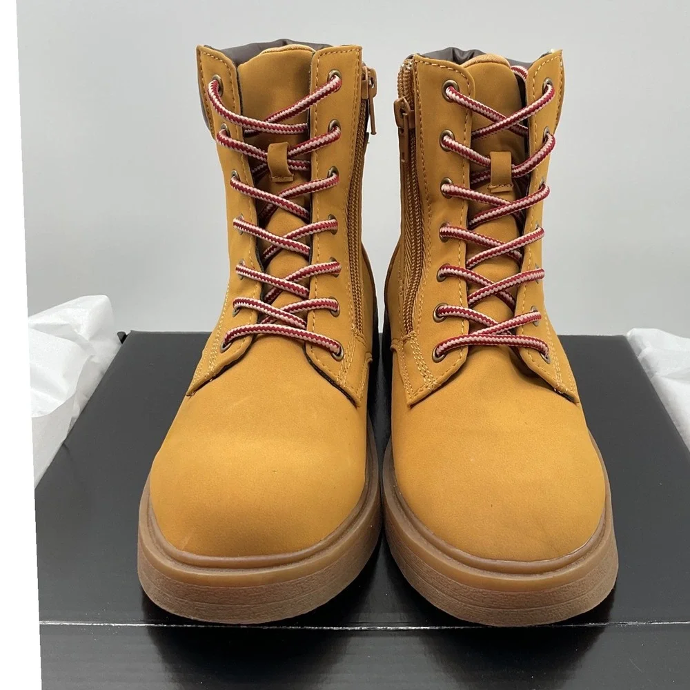 Steve Madden classic work